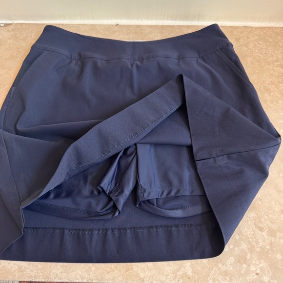Swing Control Navy Blue Golf Skort Womens Size 12 Activewear Athleisure - Picture 5 of 12